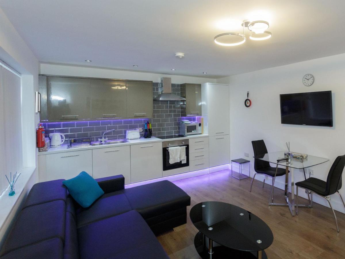 Live in Leeds Greenhill Bungalows Buitenkant foto
