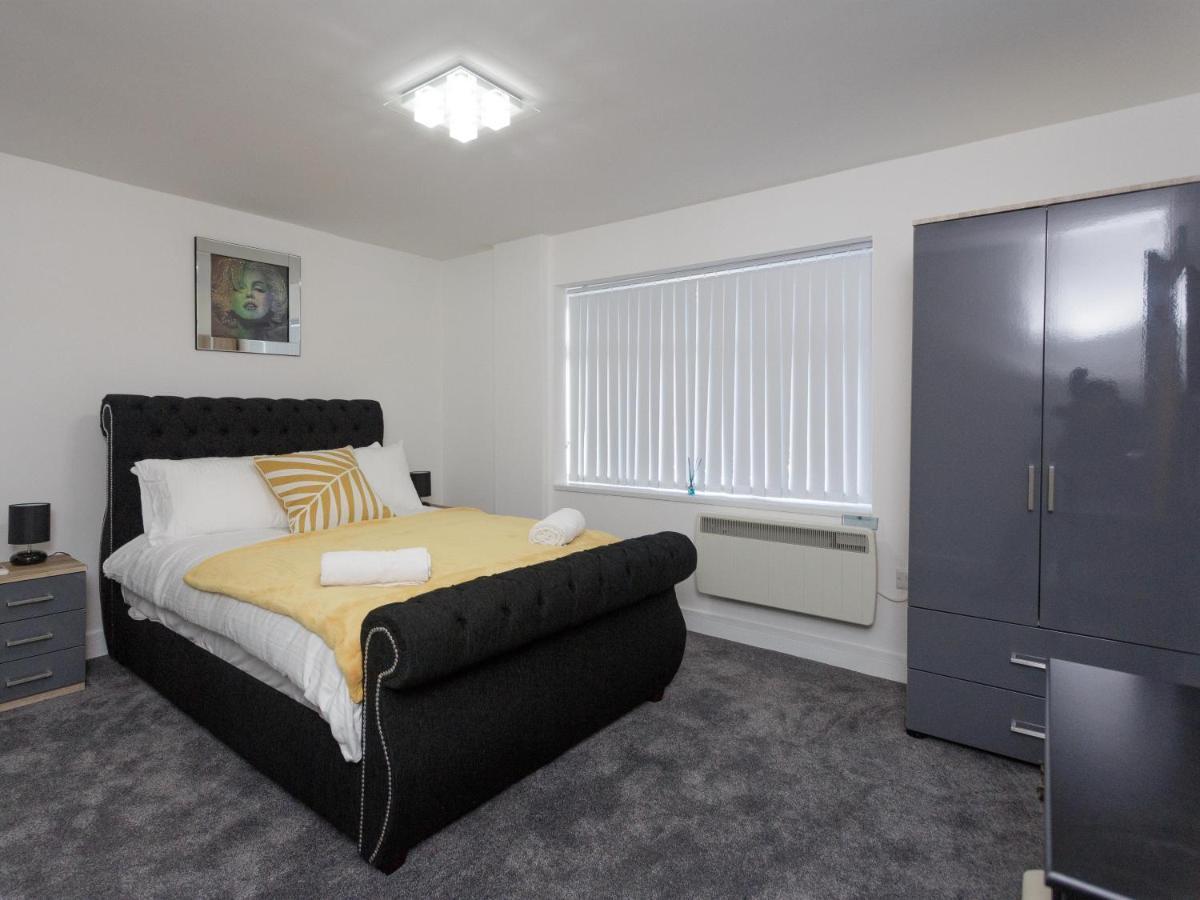 Live in Leeds Greenhill Bungalows Buitenkant foto